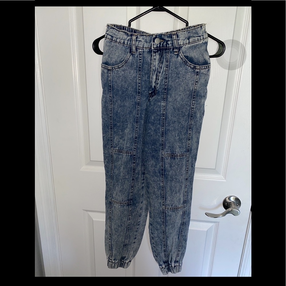 Shein Bleach Washed Elastic Waist Jeans
